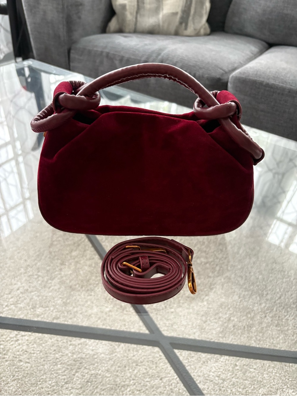 Elegant Burgundy Velvet Top-Handle Bag with Detachable Strap